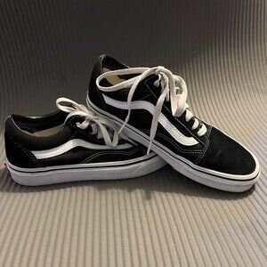 Vans Black White Old Skool Skateboarding Sneakers Shoes Sz 8